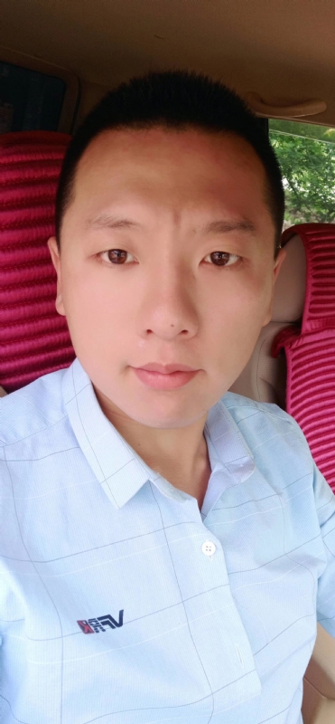 霄上的第二张照片--丹东闪婚服务中心