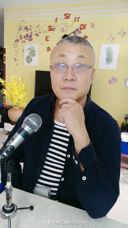 真诚从这里开始的第一张照片--丹东闪婚服务中心