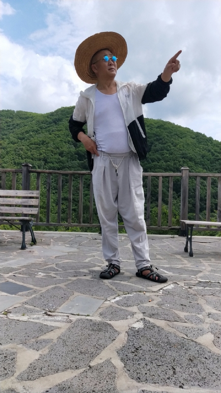 真诚寻伴的第二张照片--丹东闪婚服务中心