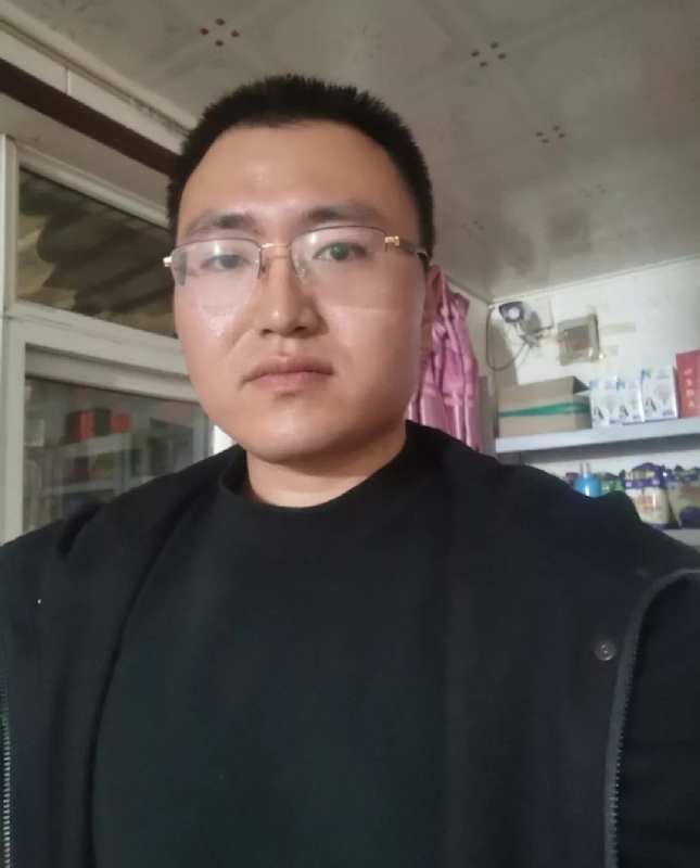 白杨的第二张照片--丹东闪婚服务中心
